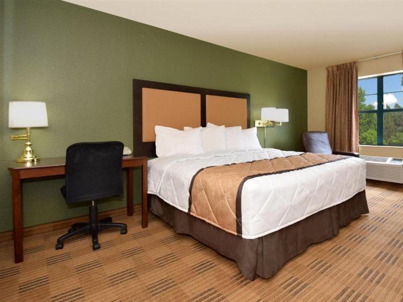 Extended Stay America Suites - Richmond - Hilltop Mall Eksteriør billede