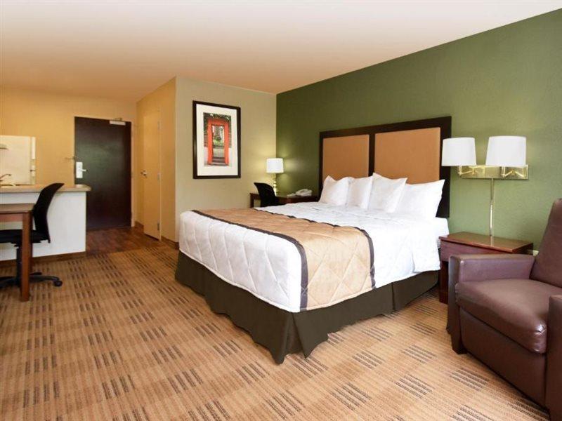 Extended Stay America Suites - Richmond - Hilltop Mall Eksteriør billede