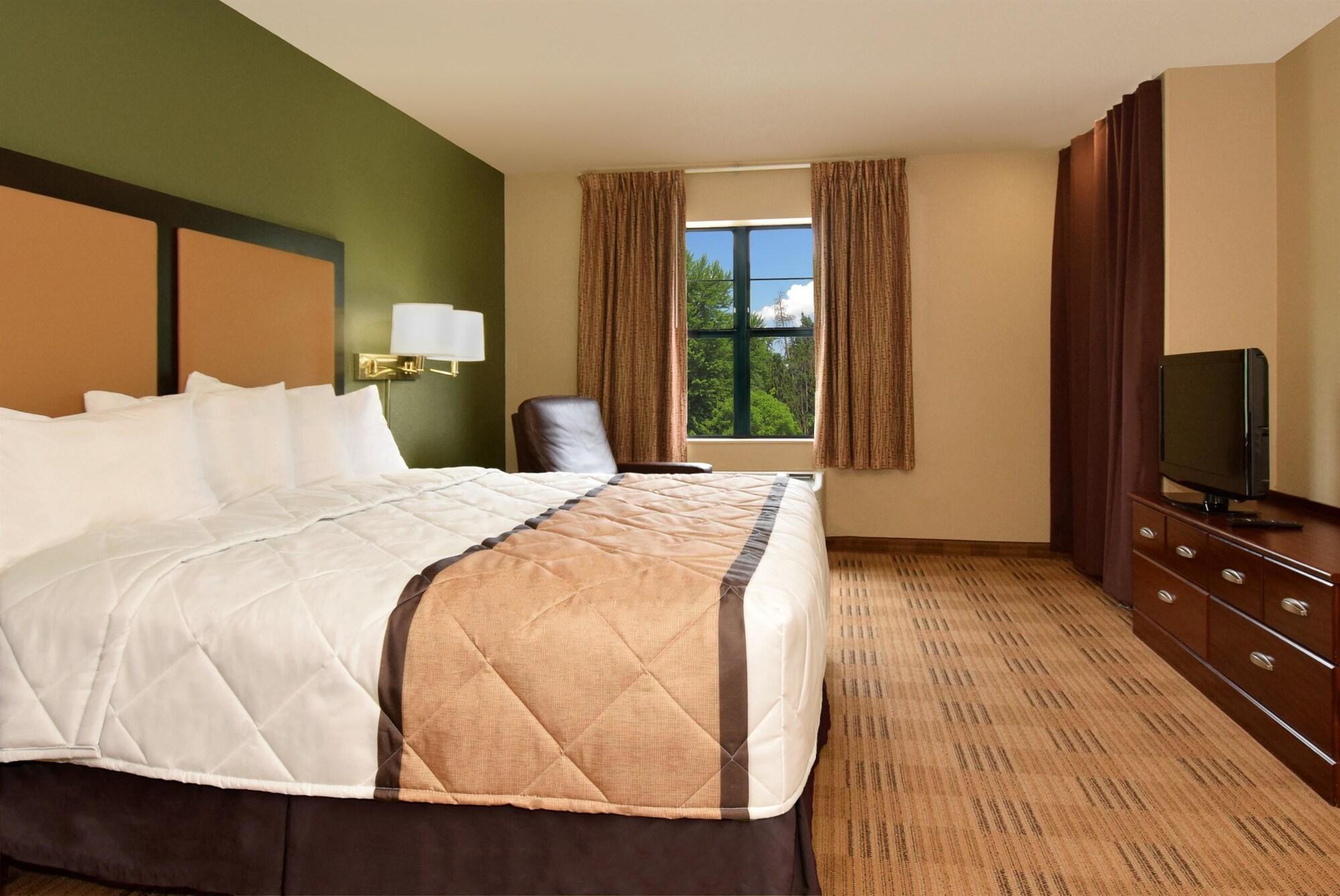 Extended Stay America Suites - Richmond - Hilltop Mall Eksteriør billede