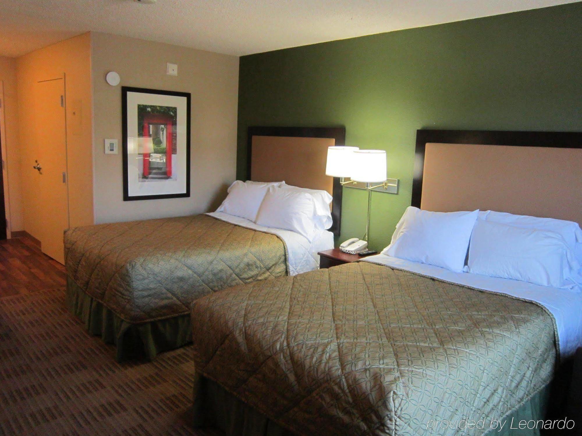 Extended Stay America Suites - Richmond - Hilltop Mall Eksteriør billede